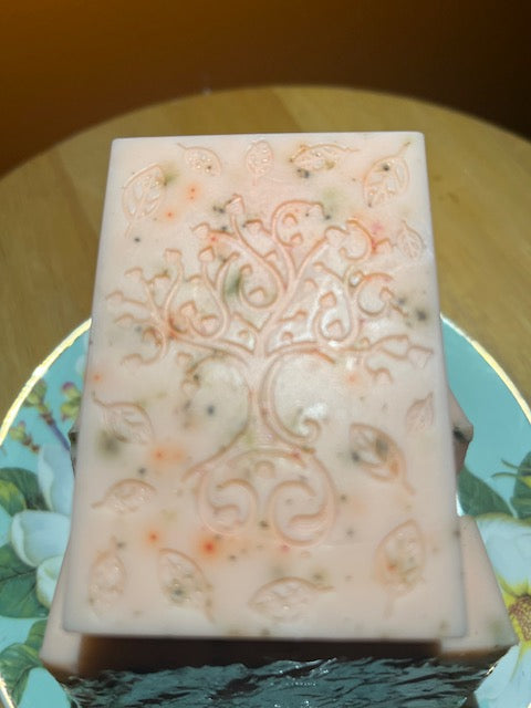 Le'Sol Eclectic Lavender Infused Soap Bar